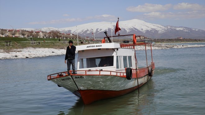 Van Gölü'nde 3 ay sürecek av yasağı başladı