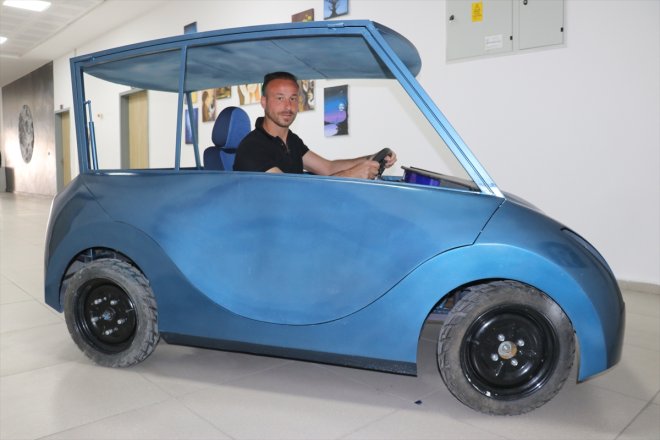 elektrikli atık araç malzemelerden üretti AĞRI Öğretmenler - 1