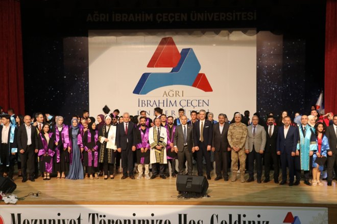 AĞRI sevinci Üniversite yaşadı - mezuniyet öğrencileri 3