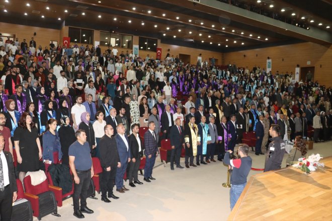 mezuniyet - Üniversite yaşadı sevinci öğrencileri AĞRI 5