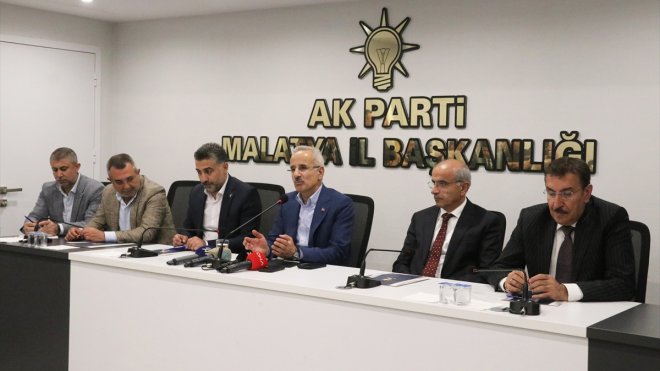 Bakan Uraloğlu, AK Parti Malatya İl Başkanlığı ziyaretinde konuştu:1