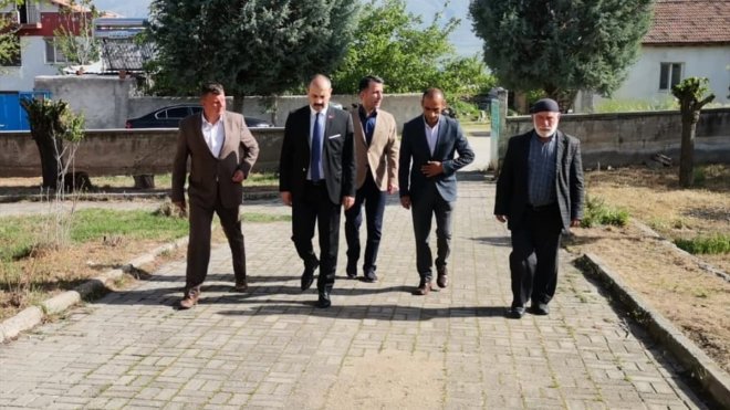 Baskil Kaymakamı Kundakçı, köy okullarını ziyaret etti