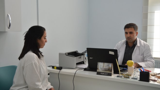 Tatvan'da vatandaşlar, Sağlıklı Hayat Merkezi'nde ilgi gösteriyor