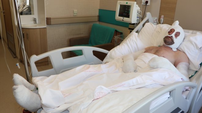 Sobanın yanında unuttuğu benzin bidonu canından ediyordu