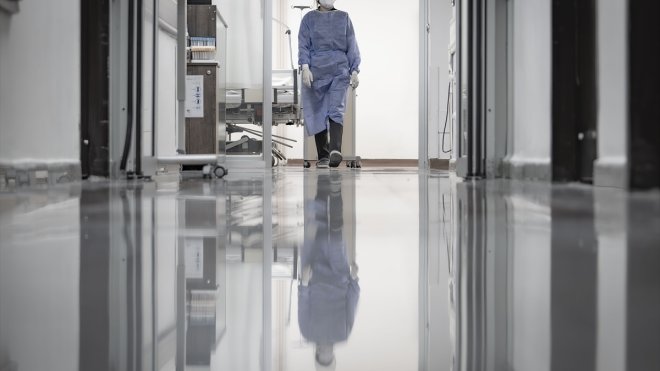 ERZURUM - Yoğun bakım hastalarının hem hemşiresi hem de yakını oluyorlar1