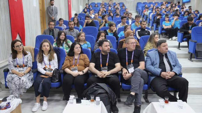 HAKKARİ - BİLTEK 9. Uluslararası Bilimsel Araştırmalar ve Güncel Gelişmeler Kongresi başladı1