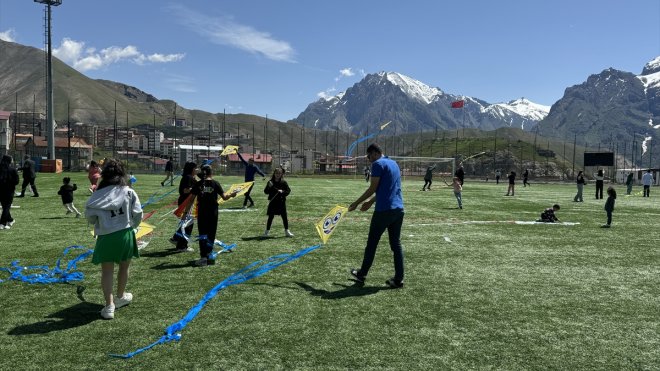 Hakkari'de Sağlık İçin Hareket Günü etkinliği düzenlendi