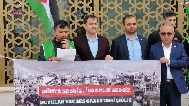 Kars'ta İsrail'in Gazze'ye yönelik saldırıları protesto edildi