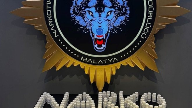 Malatya'da kargo paketinde 28 bin 177 sentetik ecza ele geçirildi