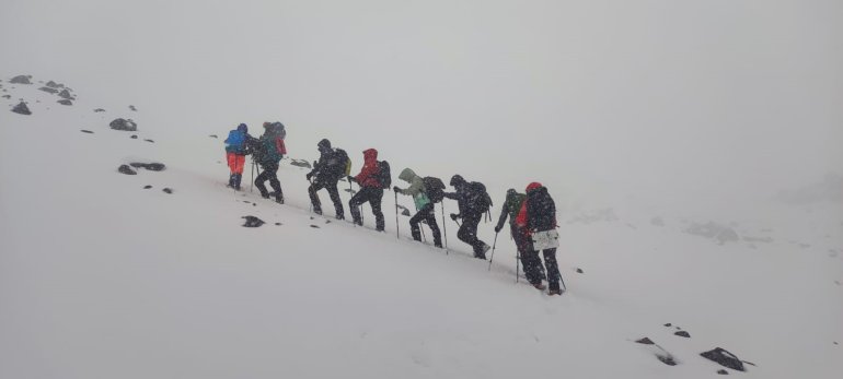 Mayıs ortasında Ağrı Dağı