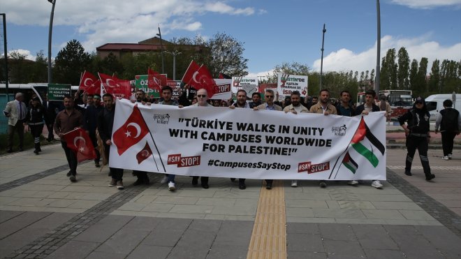 Van'da İsrail'in Gazze'ye yönelik saldırıları protesto edildi