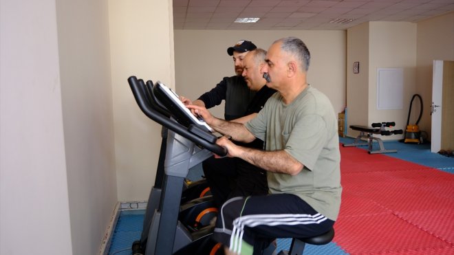 Van'daki Sağlıklı Hayat Merkezlerinde vatandaşlara birçok alanda hizmet veriliyor