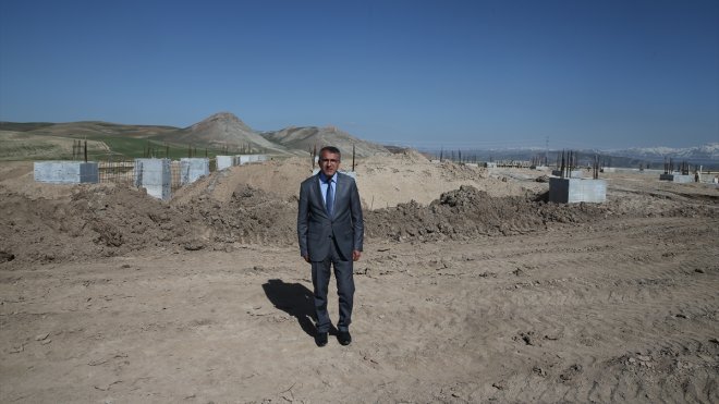 Van'da yeni tekstil fabrikalarıyla gençlere istihdam alanları oluşturuluyor