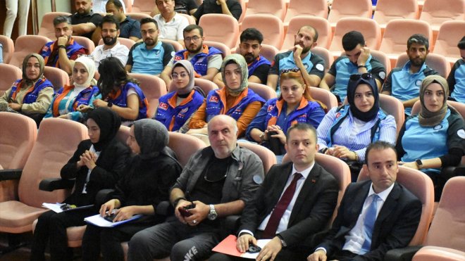 Malatya'da "Uluslararası Afetlerde Sağlık ve Sosyal Hizmetler Kongresi" sona erdi