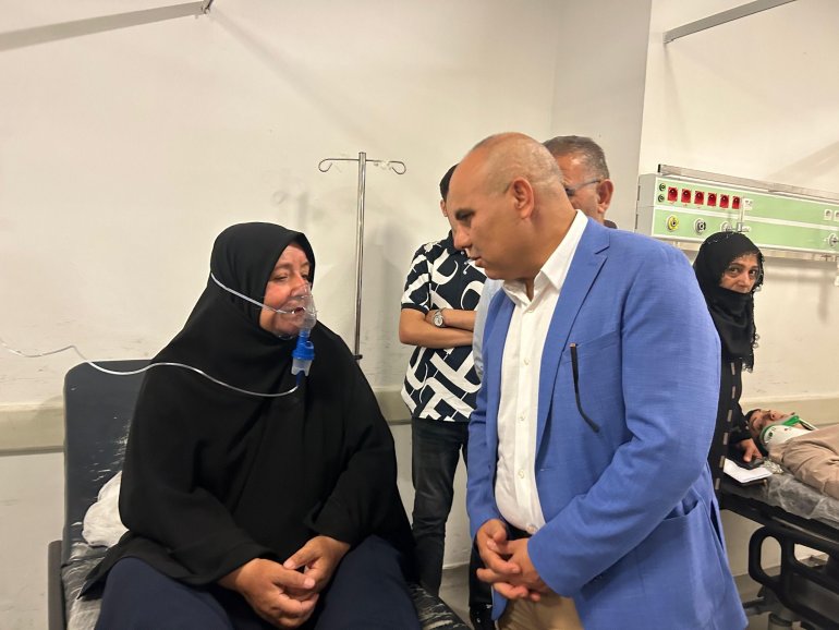 Ağrı Valisi Koç trafik kazasında yaralanan vatandaşları ziyaret etti4