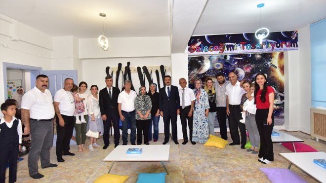 Ahlat'ta "Ahmet Köksal Akıl ve Zeka Oyunları Sınıfı" açıldı