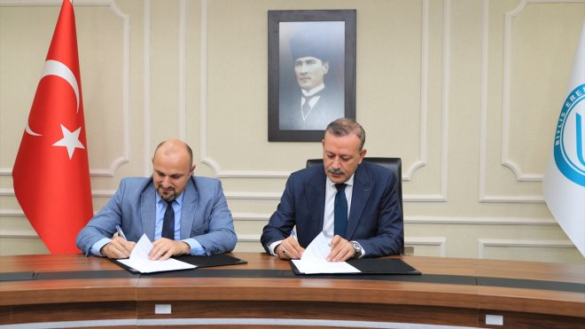 Bitlis Eren Üniversitesi ile VEDAŞ arasında işbirliği protokolü imzalandı1