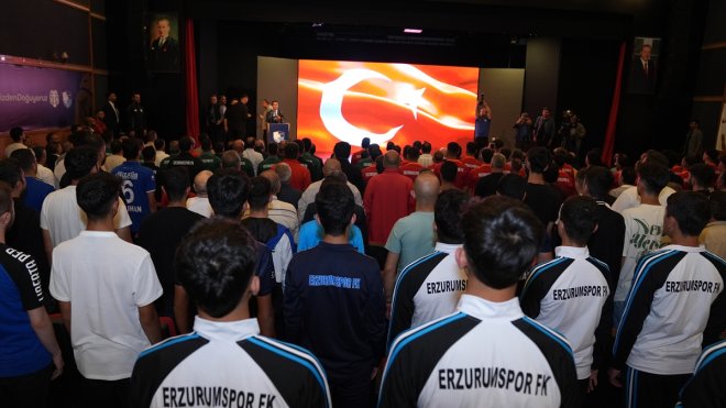 Erzurumspor FK'den "Küllerimizden doğuyoruz" kampanyası