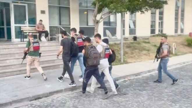 Hakkari'de 3 düzensiz göçmen yakalandı