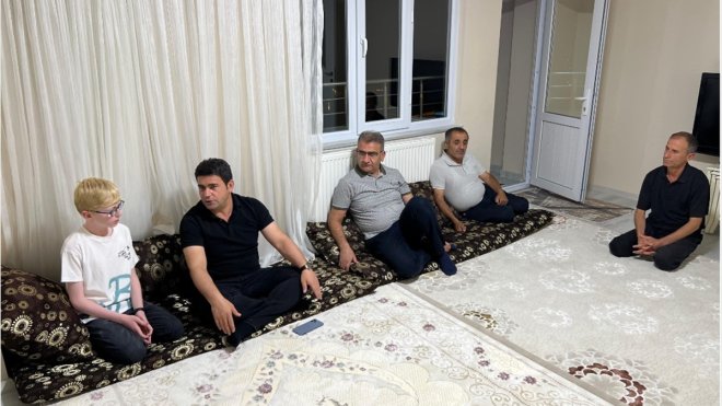 Hakkari Milli Eğitim Müdürü Yılmaz, LGS il birincisini tebrik etti