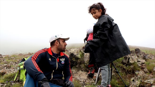 yaşında tırmanış 9 Dağı