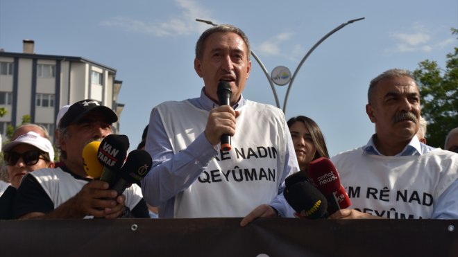 DEM Parti, Van'dan Hakkari'ye yürüyüş başlattı