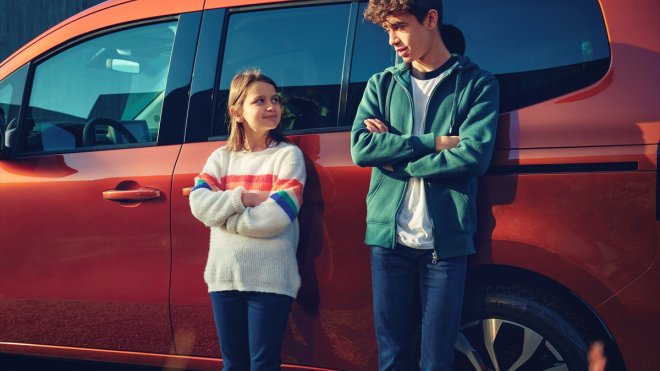 Yeni Renault Kangoo Multix satışa sunuldu