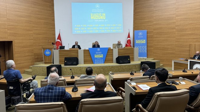 ELAZIĞ - Huzur, Asayiş ve Güvenlik Bilgilendirme Toplantısı yapıldı1