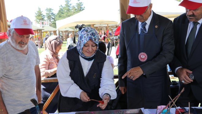Erzurum'da "Çocuk ve Gençlik Festivali" gerçekleştirildi