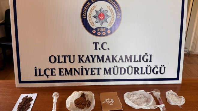 Erzurum'da uyuşturucuyla yakalanan 4 şüpheli gözaltına alındı