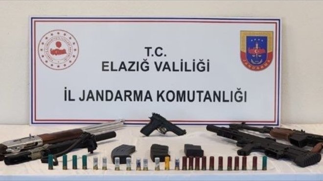 Elazığ'da silahla havaya ateş açan şüpheli yakalandı