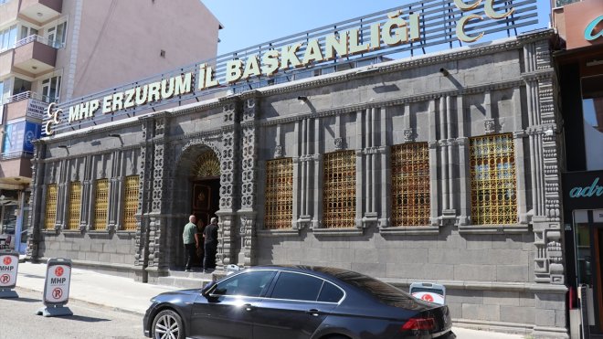 Erzurum'daki 112 yıllık konak MHP İl Başkanlığı binası oldu