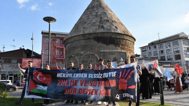 ERZURUM - Sağlık çalışanları Gazze için sessiz yürüyüş yaptı1