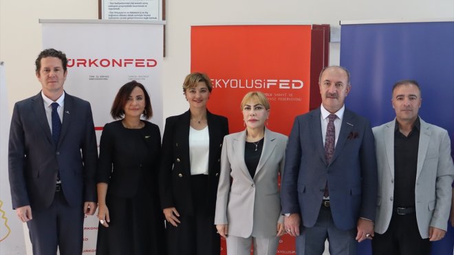 "Girişimci Kadın Gücü Projesi"nin Erzurum buluşması yapıldı