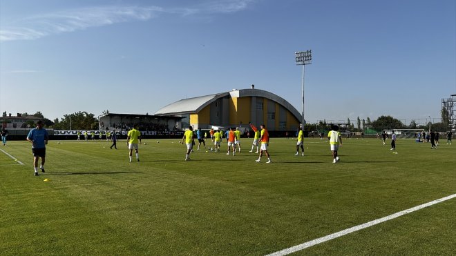 Iğdır FK, yaz transfer döneminde 20 futbolcuyu renklerine bağladı1