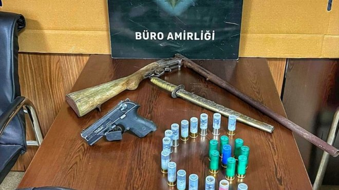 Malatya'da bir kişinin parasını ve cep telefonunu gasbeden şüpheliler yakalandı