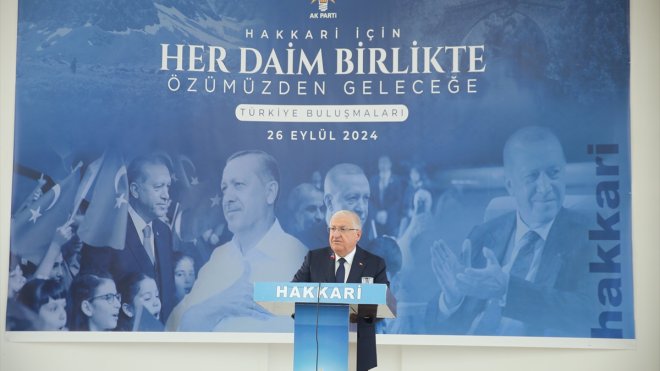 Milli Savunma Bakanı Güler, Hakkari'de "Türkiye Buluşmaları" programına katıldı: