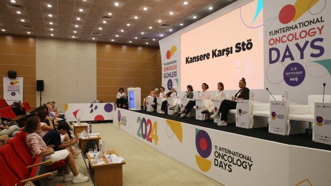 Muş'ta düzenlenen "11. Uluslararası Onkoloji Günleri" etkinliği sona erdi