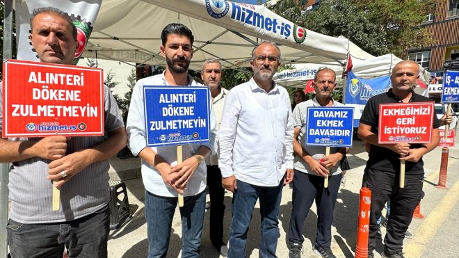 Van'da işten çıkarılan belediye çalışanları görevlerine dönmek istiyor