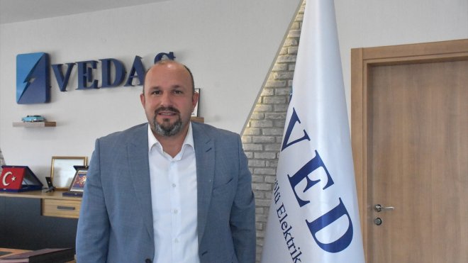 VEDAŞ Bölge Müdürü Talay, aydınlatma direkleriyle ilgili projeyi anlattı
