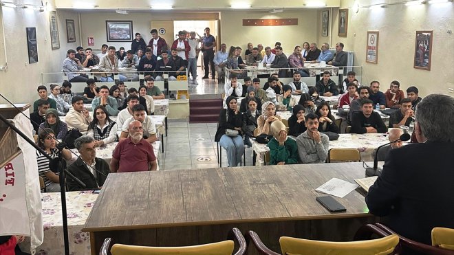 Fırat Üniversitesi Keban Meslek Yüksekokulunda tanışma toplantısı1