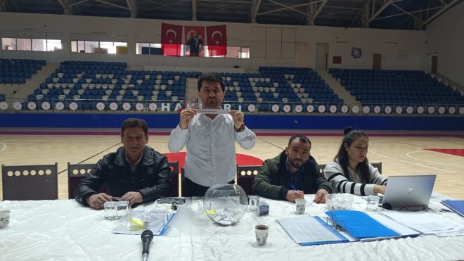 Hakkari'de İUP kapsamında çalışacak 60 kişi için kura çekildi