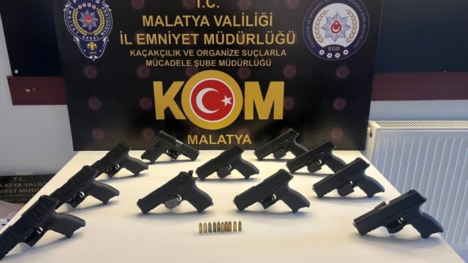 Malatya'da silah ticareti yapan 3 şüpheli tutuklandı