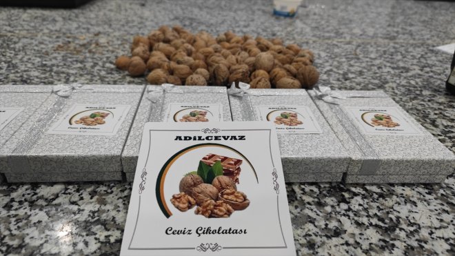 Adilcevaz'da cevizli çikolata üretimine başlandı