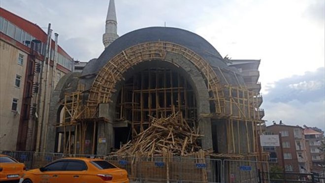 Hakkari'de Hacı Sait Camisi'nin inşaat çalışmaları sürüyor