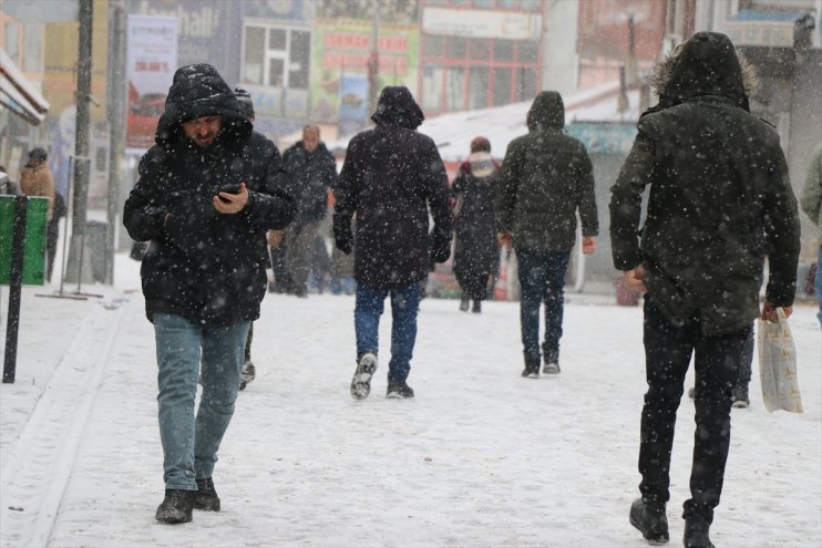 kar büründü beyaza Ağrı yeniden yağışıyla 3