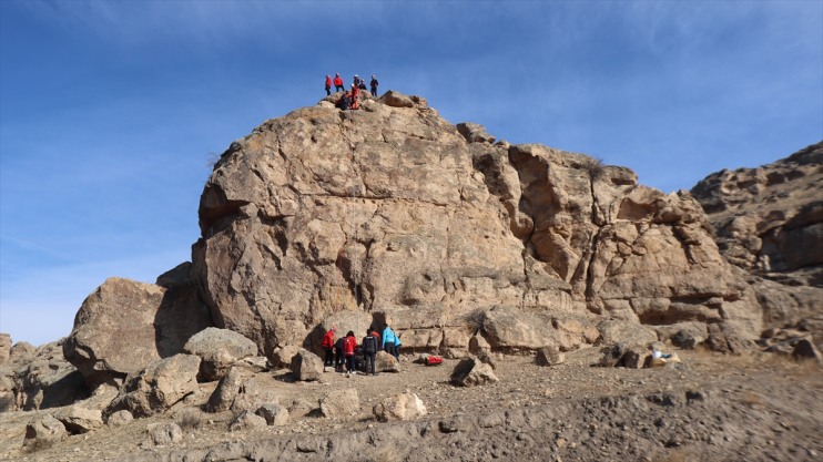 geliştiriyor becerilerini ekipleri Arama kurtarma Dağı