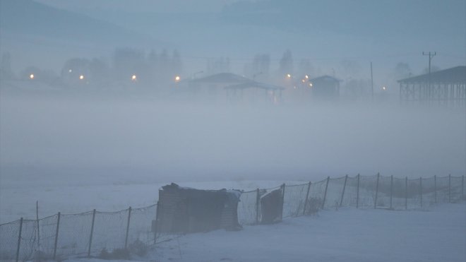 ARDAHAN - Sis etkili oldu1