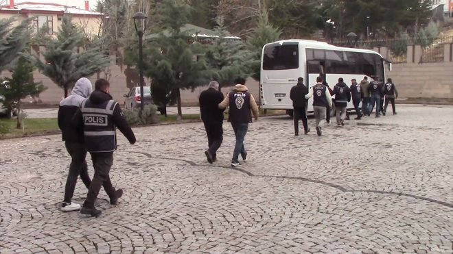Elazığ merkezli 7 ilde dolandırıcılık operasyonunda 5 tutuklama