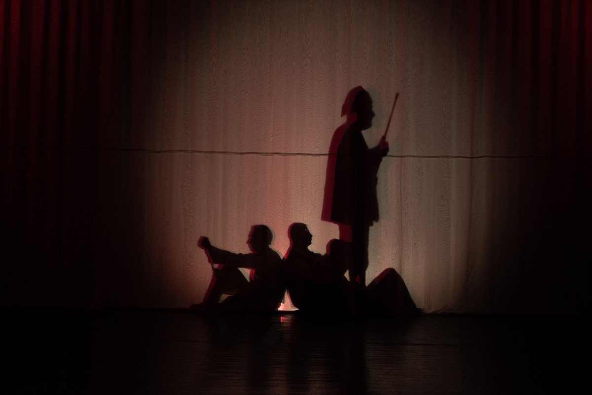 Erzurum'da milli mücadelenin kadın kahramanı "Kara Fatma" tiyatro oyunu sahnelendi